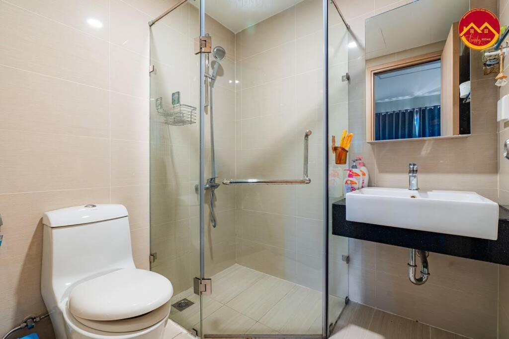 2br Near Tan Son Nhat Airport - Luxury